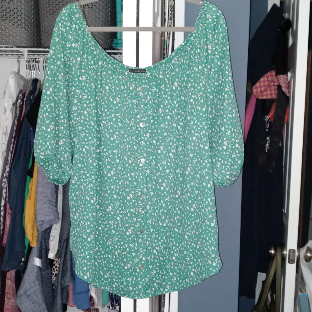 Green floral off-shoulder blouse Never Worn